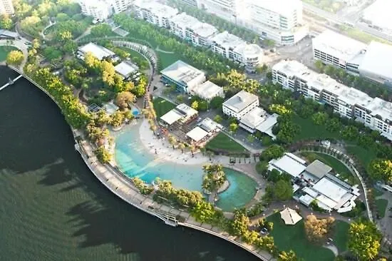 Southbank Apartments Luxury City Pad- New List Brisbane